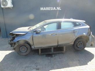 demontáž osobní automobily Volvo V-40 V40 (MV), Hatchback 5-drs, 2012 / 2019 1.6 D2 2013/12