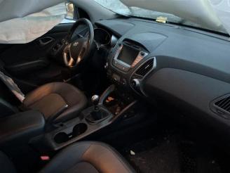 Hyundai Ix35 iX35 (LM), SUV, 2009 / 2015 1.6 GDI 16V picture 7