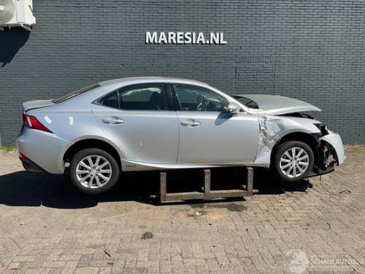 Lexus IS IS (E3), Sedan, 2013 300h 2.5 16V