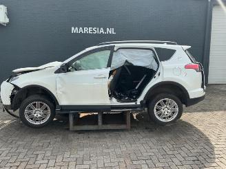 Vrakbiler auto Toyota Rav-4 RAV4 (A4), Terreinwagen, 2012 / 2019 2.5 Hybrid 16V VVT-i 4x4 2017/4