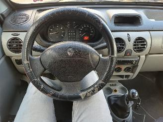 Renault Kangoo 1.2 Expression picture 8