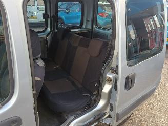 Renault Kangoo 1.2 Expression picture 6