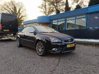 krockskadad bil auto Ford Focus 1.6-16V TREND 2008/3