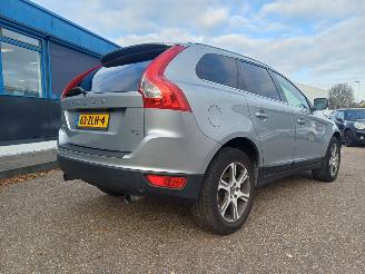Volvo Xc-60 2.0 T5 Summum picture 4