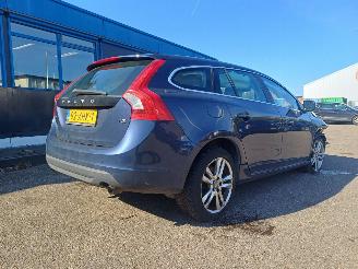 Volvo V-60 1.6 T3 Momentum picture 4