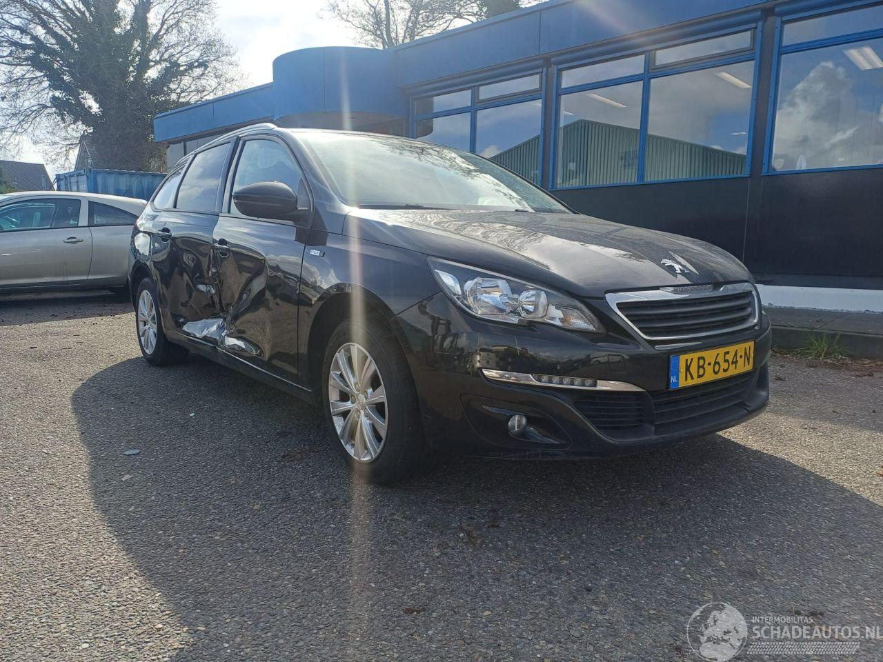 Peugeot 308 1.2 PureTech Style