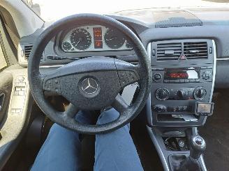 Mercedes B-klasse 170 picture 6
