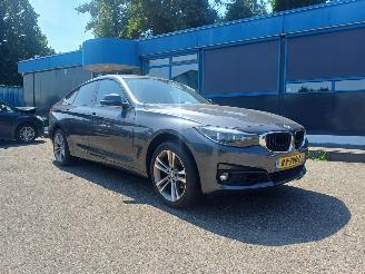 Coche accidentado BMW 3-serie GT Gran Turismo 320i Corporate Lease High Executive 2018/2