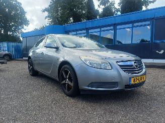 krockskadad bil auto Opel Insignia 1.6 T Edition 2010/3