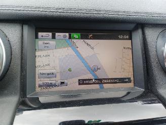 Land Rover Discovery 3.0 SDV6 HSE picture 8