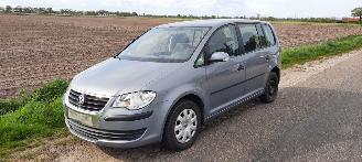 Volkswagen Touran 1.9 tdi picture 1