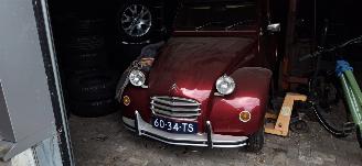 uszkodzony samochody osobowe Citroën 2-cv  1972/3