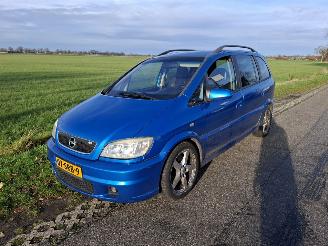 krockskadad bil auto Opel Zafira A OPC 2.0 16V TURBO 2003/12