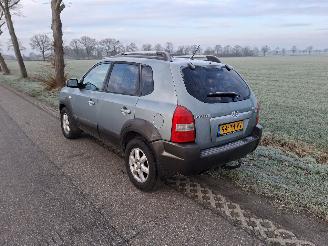 Hyundai Tucson 2.0 CRDI picture 2