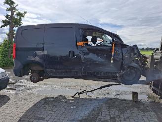 disassembly passenger cars Dacia Dokker 1.5D 2017/1