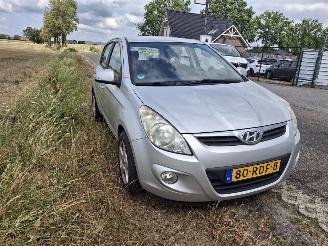 Hyundai I-20 1.2 16V picture 3