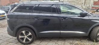 Peugeot 5008  picture 3
