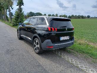 Peugeot 5008  picture 3
