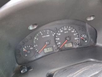 Ford Transit 2.4 D 16V picture 9