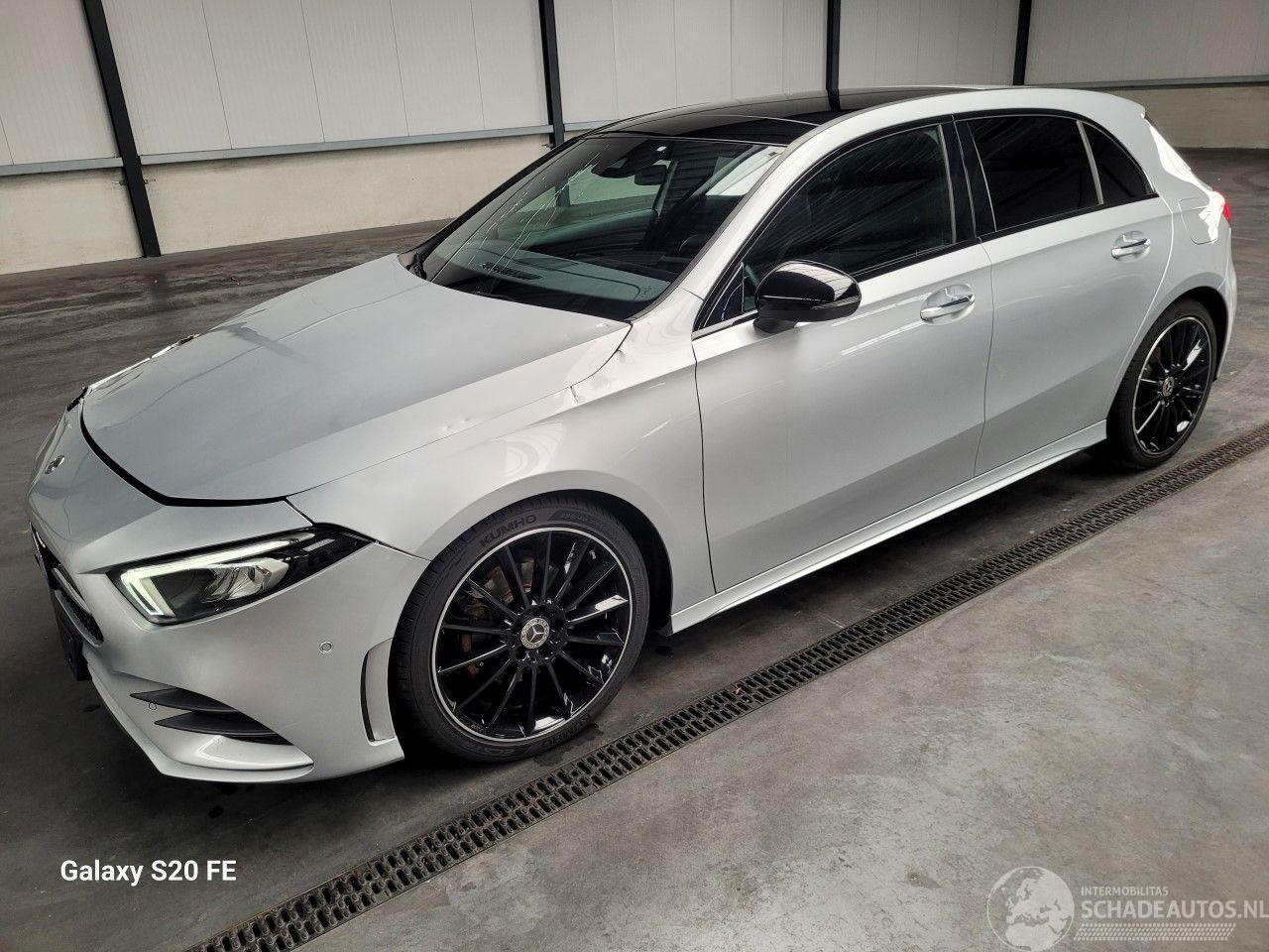 Mercedes A-klasse 200d 110-KW Automaat AMG Panoramadak