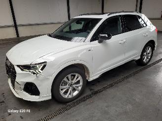 Avarii autoturisme Audi Q3 35 TDi 110-KW S-Tronic S-Line Panoramadak 2025/4