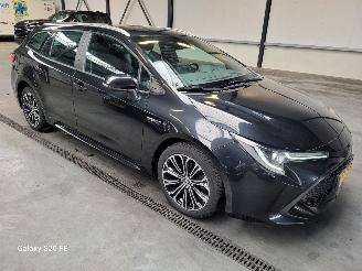 Vaurioauto  passenger cars Toyota Corolla Touring Sports 1.8 72-KW Automaat Business-Intro 2019/5