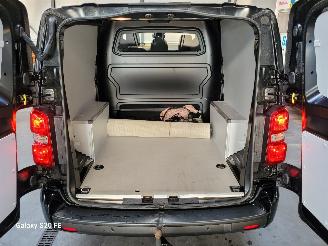 Opel Vivaro Lang 2.0 Diesel 130-KW Automaat Dubbel-Cabine picture 16