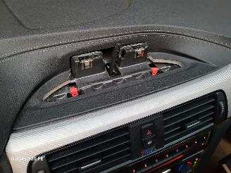 BMW 3-serie 320i Touring 135-KW Sport-Automaat M-Sport picture 18