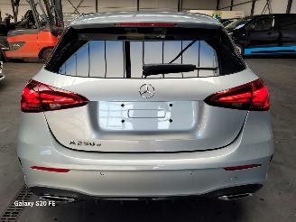 Mercedes A-klasse 250e 120-KW Automaat AMG 5drs Facelift picture 16