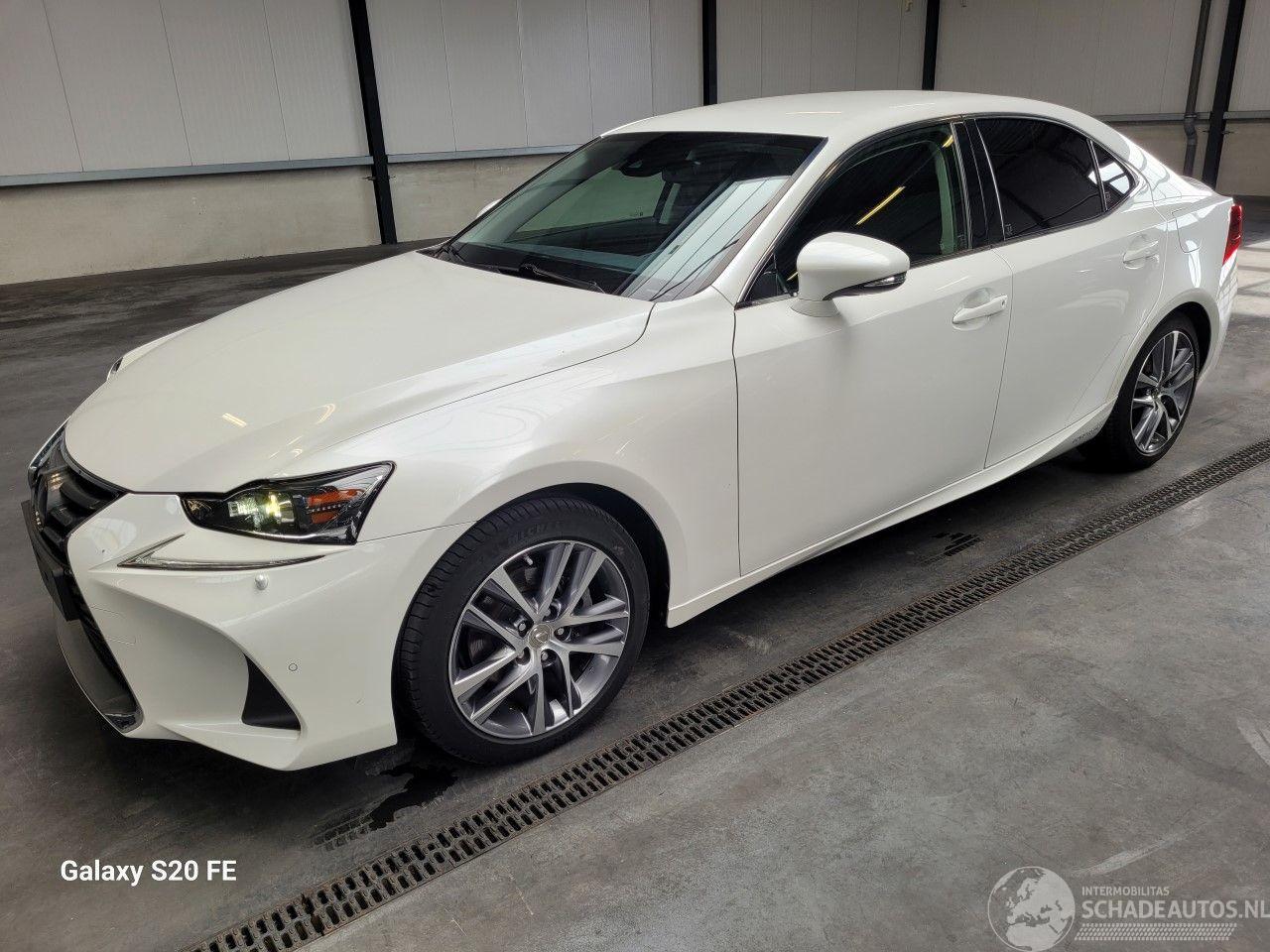 Lexus IS 300h Hybrid 133-KW Automaat