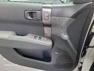 Kia EV3 150-KW 81.4kwh Automaat Panoramadak picture 23