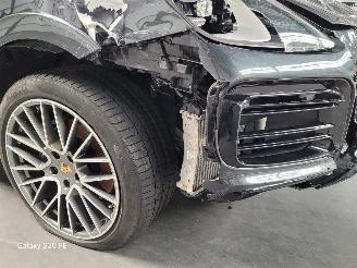 Porsche Cayenne Coupe 3.0 e-Hybrid 340-KW Automaat 4-WD Platinum-Edition picture 5