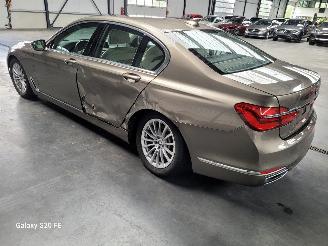 BMW 7-serie 730d 195-KW Automaat High-Executive picture 3