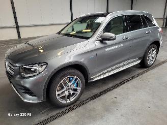 Unfallwagen Mercedes GLC 350E 235-KW Automaat 4-MATIC AMG Panoramadak 2017/12