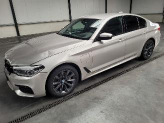 Auto incidentate BMW 5-serie 530e Limo 185-KW Automaat Sport-Line Plug-In 2019/3