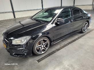 skadebil auto Mercedes Cla-klasse 250 Coupe 155-KW Automaat AMG 2014/4