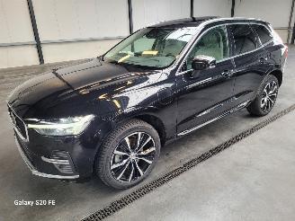 Auto incidentate Volvo Xc-60 2.0 T6 293-KW Automaat AWD Panoramadak 2023/3