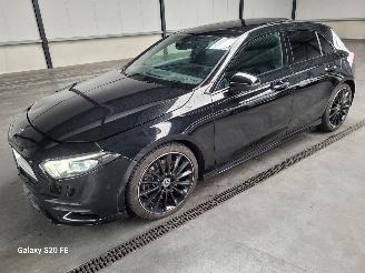 Voiture accidenté Mercedes A-klasse 250 Automaat 165-KW AMG 5drs Panoramadak 2023/1