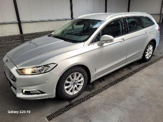 škoda osobní automobily Ford Mondeo Wagon 1.5 EcoBoost 118-KW 6-Bak Titanium 2016/4