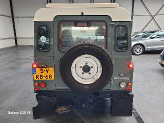Land Rover Defender 90 2.4 TD 90-KW 6-Bak S 4-WD 3drs picture 16
