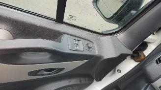 Renault Trafic L2H1 Comfort picture 11