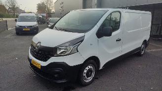 Renault Trafic L2H1 Comfort picture 1
