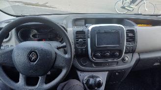 Renault Trafic L2H1 Comfort picture 9