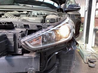 Hyundai I-30 i30 (PDEB5/PDEBB/PDEBD/PDEBE), Hatchback, 2016 1.0 T-GDI 12V picture 12