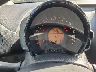 Toyota Aygo 1.0 VVT-i X-Now picture 9