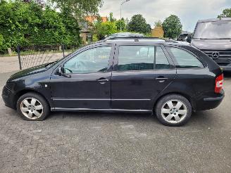 Skoda Fabia 14 16V picture 7