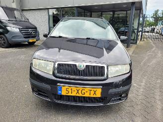 Skoda Fabia 14 16V picture 2