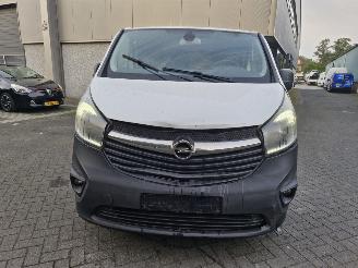 Opel Vivaro 1.6 CDTI picture 2