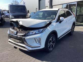 skadebil auto Mitsubishi Eclipse Cross Eclipse Cross (GK/GL), SUV, 2017 1.5 Turbo 16V 2WD 2018/8