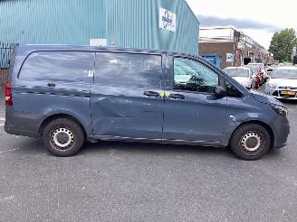 Mercedes Vito 110 CDi Lang picture 4